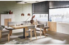 Moderne Essbankgruppe Hover