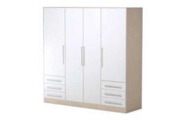 Kleiderschrank