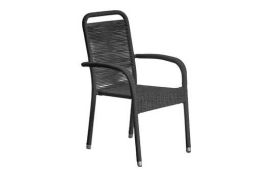 Moderner Stapelstuhl