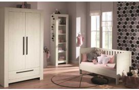 Kleiderschrank Hover